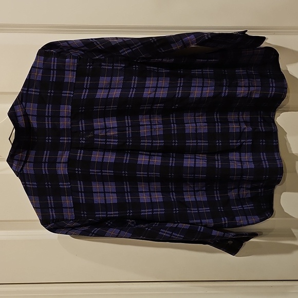 EQUIPMENT Top - Picture 6 of 9